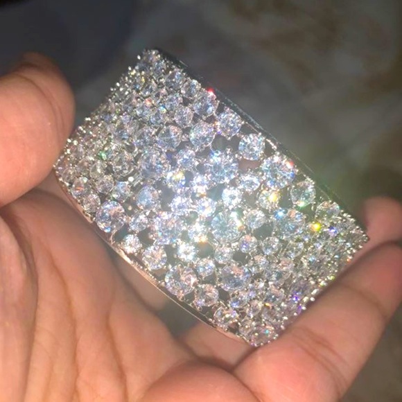 Unique Luxury Designer Bridal Bracelet - Picture 10 of 12